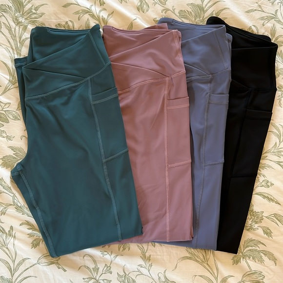 Young Charm, 4 Pack Yoga Pants/Leggings with Pockets, High Waist, Size XL - Picture 7 of 13
